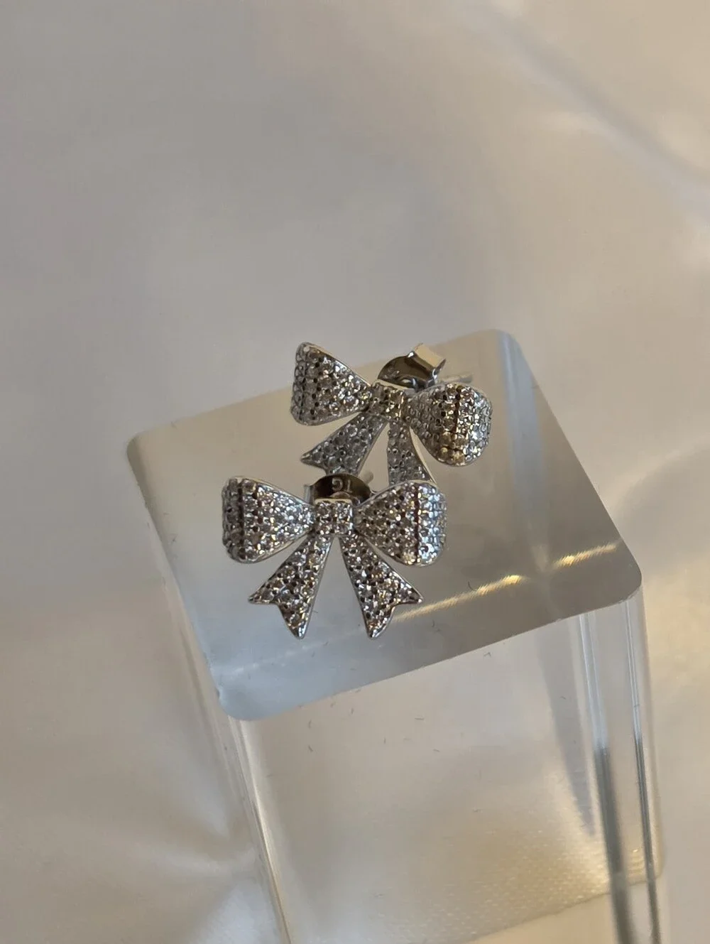 925 Silver .75CTW Moissanite Sparkling Bow Stud Earrings